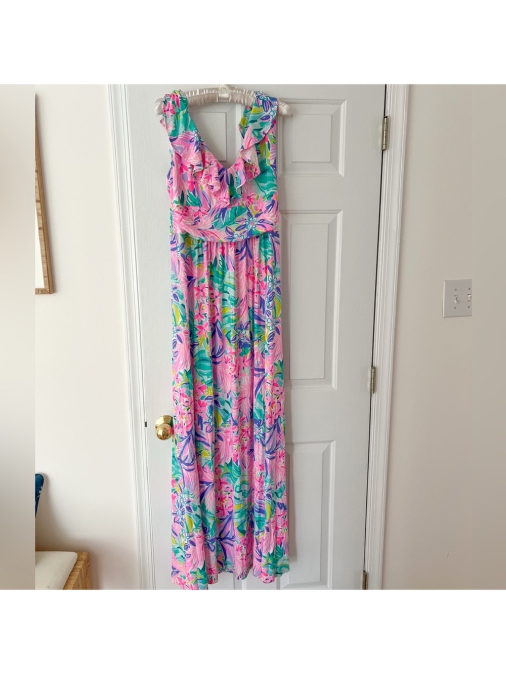 New! With tags!  Lilly Pulitzer Pink Tropical Floral Maxi Dress! Size Medium!